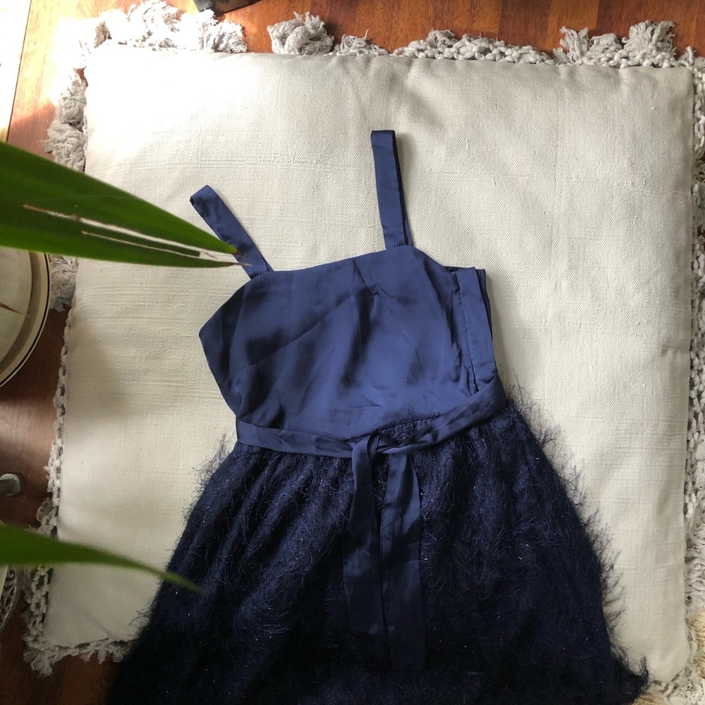 🤍 peacock dress